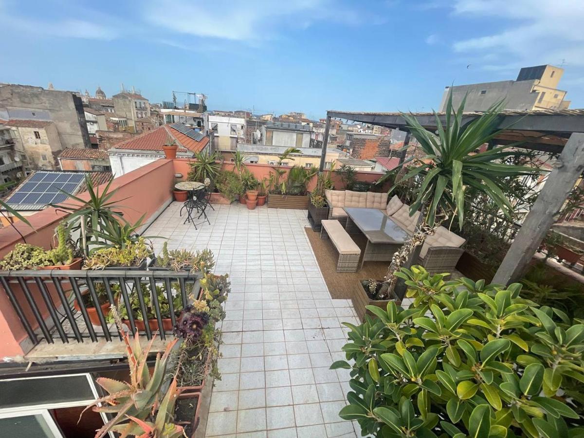 Follow The Sun Catania - Rooftop Terrace ภายนอก รูปภาพ