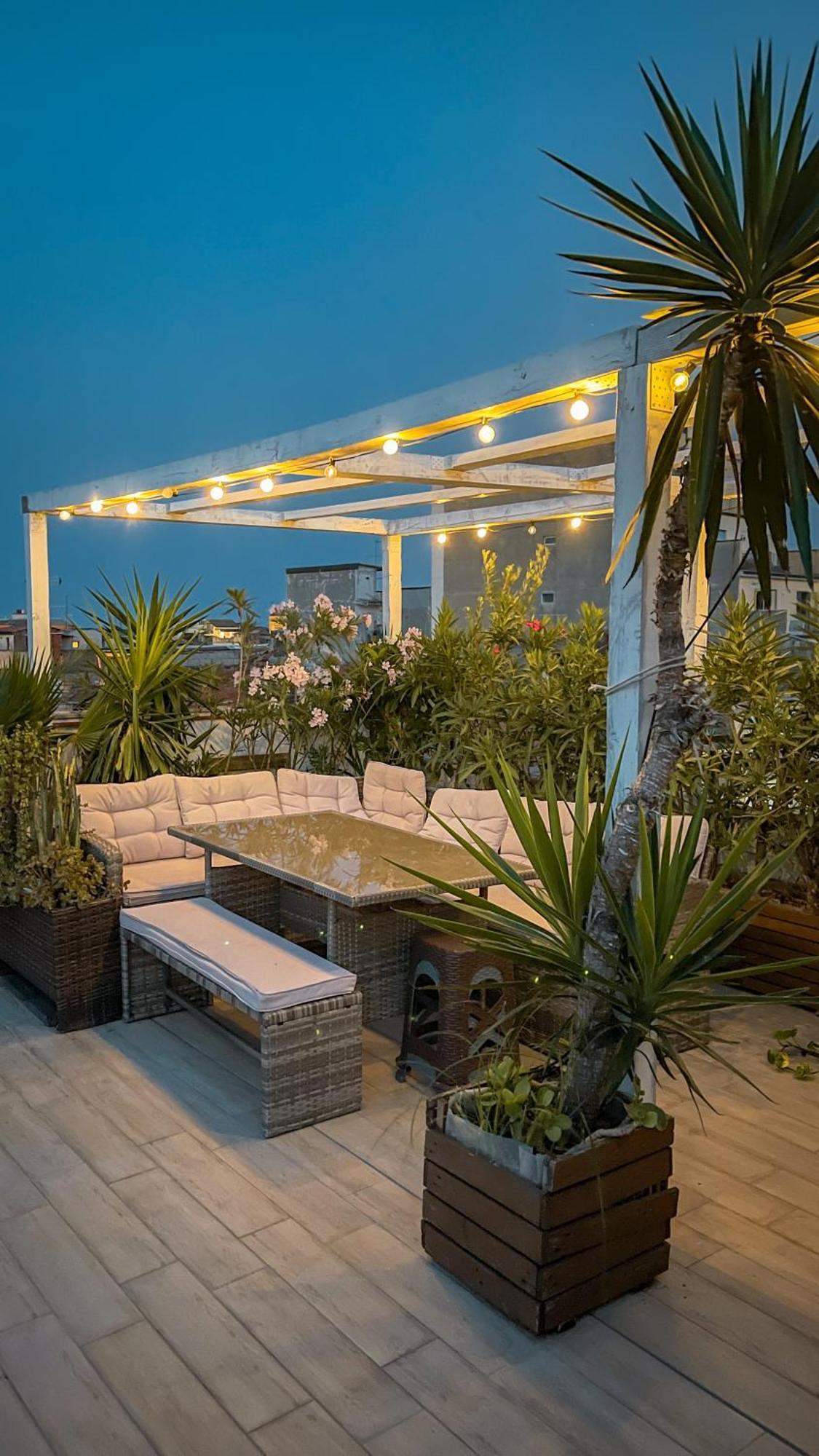 Follow The Sun Catania - Rooftop Terrace ภายนอก รูปภาพ
