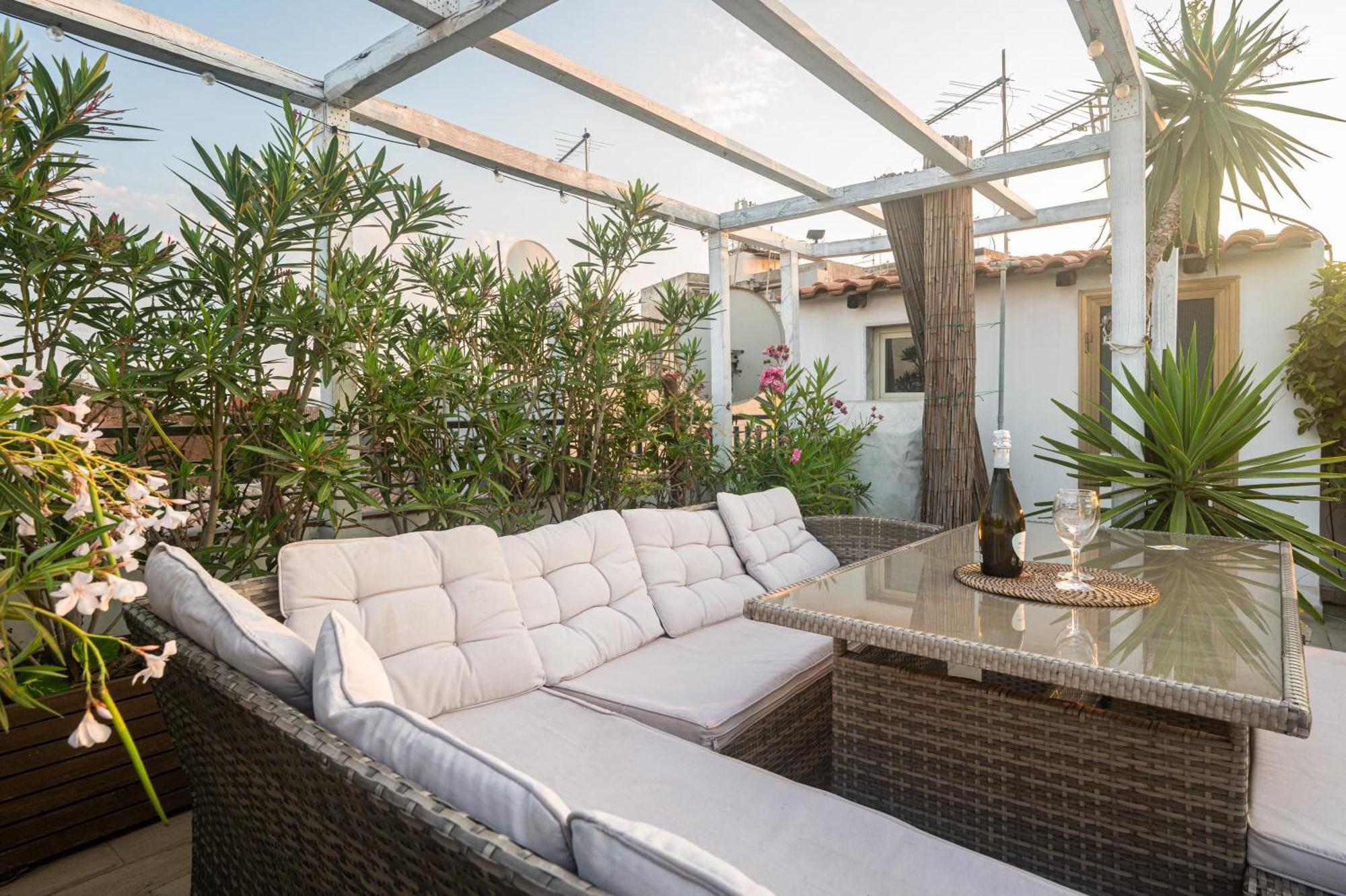 Follow The Sun Catania - Rooftop Terrace ภายนอก รูปภาพ